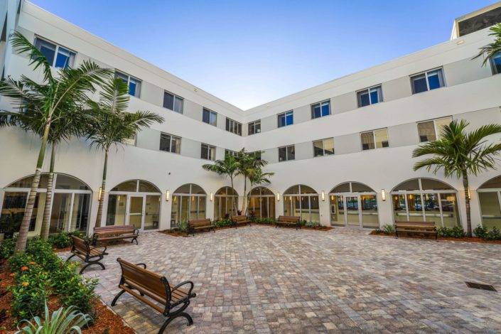 assisted living courtyard